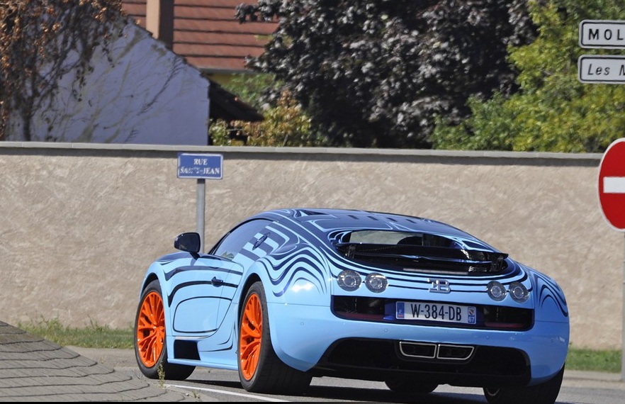 How many bugatti veyrons have been sold